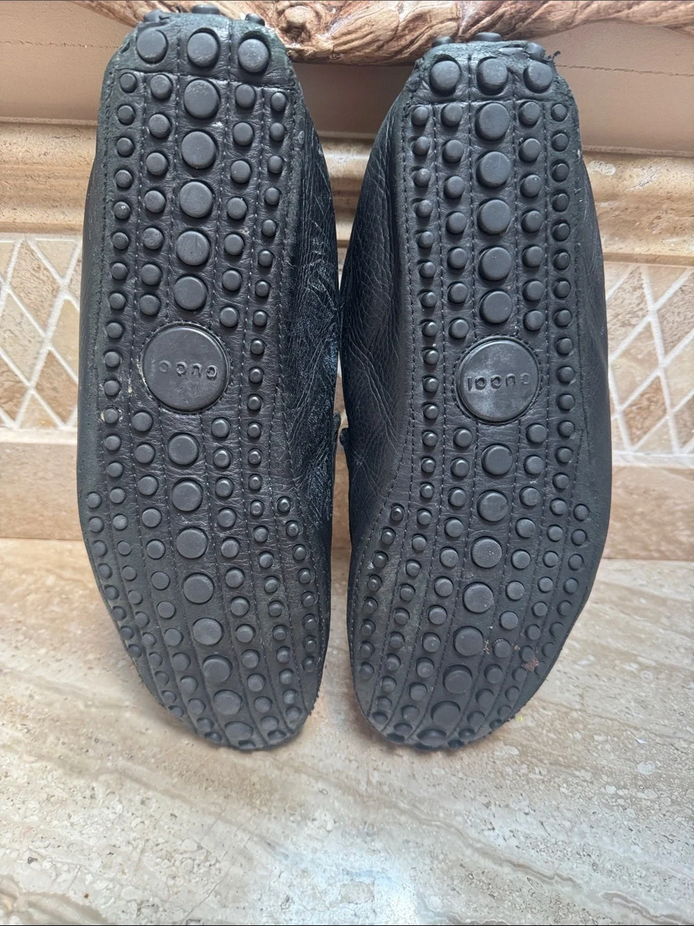 Gucci Black Leather Horsebit Slip-On Loafers